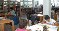 Le lycée Descartes à Rabat (Maroc) inaugure son nouveau centre de documentation