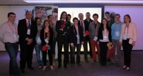 Entretien de Cédric Villani avec des élèves du réseau en marge des championnats du monde de tennis de table 2013: photo de groupe