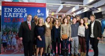 Salon européen de l'éducation 2014 : photo de groupe avec des parlementaires