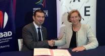 Signature d’une convention entre l’AEFE et la Fédération française de badminton