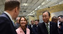 Au Bourget, sur le site de la COP 21 : Ségolène Royal et Ban Ki-Moon