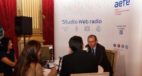 Cérémonie du 29 juin 2016 au Quai d'Orsay :  le directeur de l'AEFE dans le studio Web radio