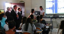 Visite d’une classe au lycée Jean-Mermoz de Dakar
