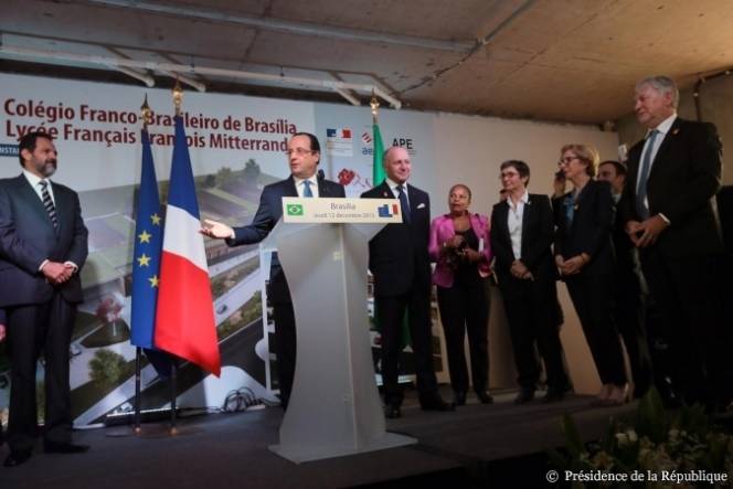 Inauguration du site du futur lycée français à Brasilia par le président de La République