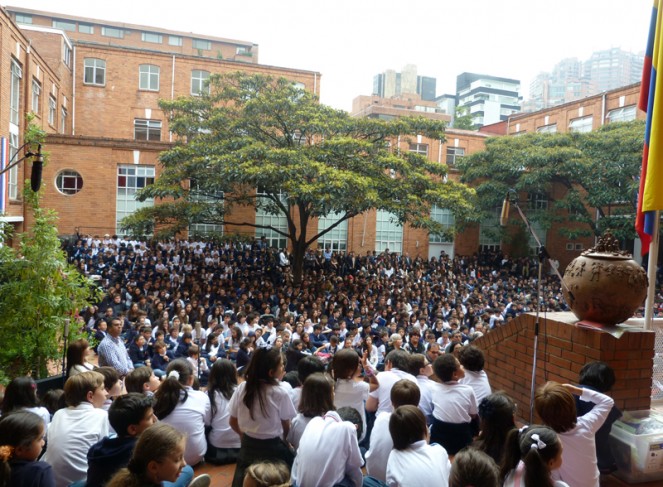 Grande cérémonie de célébrations pour les 80 ans du lycée français de Bogota