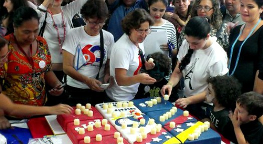 60 ans du Lycée français de Caracas : gâteau d&#039;anniversaire