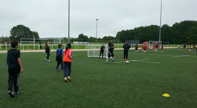 Jeune Planète Foot 2016, avec Marinette Pichon