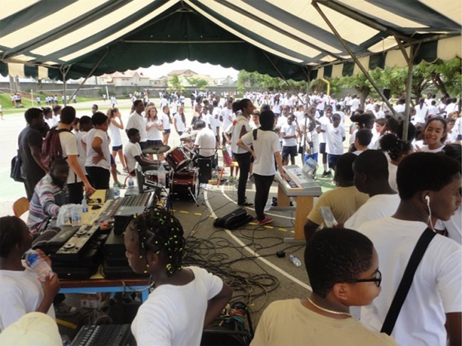 Cross solidaire du lycée Blaise-Pascal (Abidjan, Côte d&#039;Ivoire) : un événement festif
