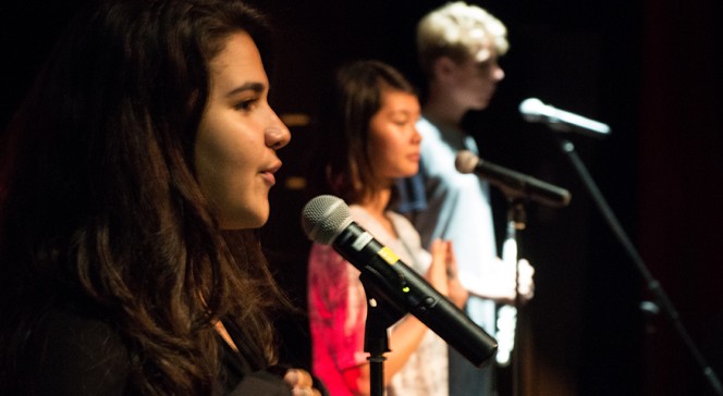 Hymne des JIJ par l&#039;atelier musique du Lycée français de Singapour : les choristes