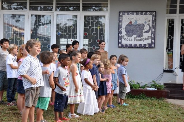 École de Colombo : chorale enfantine le jour de l&#039;inauguration 