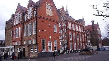 École primaire de Fulham, lycée français Charles-de-Gaulle (Londres)
