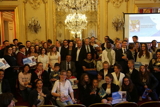 Prix éthique et sport scolaire 2016 : les participants de la remise des prix au Sénat