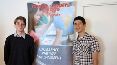 Tanguy et Yanis, les deux élèves du réseau présents à Paris