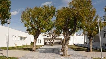 L'école Robert-Desnos de Tunis