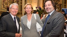 Soirée "boursiers Excellence-Major" 2014 : Mme Farnaud-Defromont entre MM. Ferrand et Raynouard