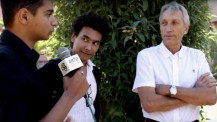 Des reporters du lycée Victor-Hugo de Marrakech interviewent Thierry Lebel