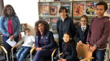 JO de PyeongChang 2018 : Laura Flessel entourée des élèves du Lycée français de Séoul