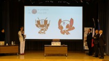 Tokyo 2020 : la paire de mascottes favorites des élèves du Lycée français international de Tokyo 