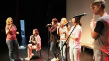 L'atelier musique du Lycée français de Singapour répétant l'hymne des JIJ