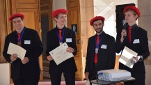 IESO 2015 : les quatre médaillés français lors de la cérémonie de récompenses à l'Observatoire de Paris