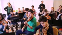 Orchestre des lycées français du monde (saison II) : regards en coulisses